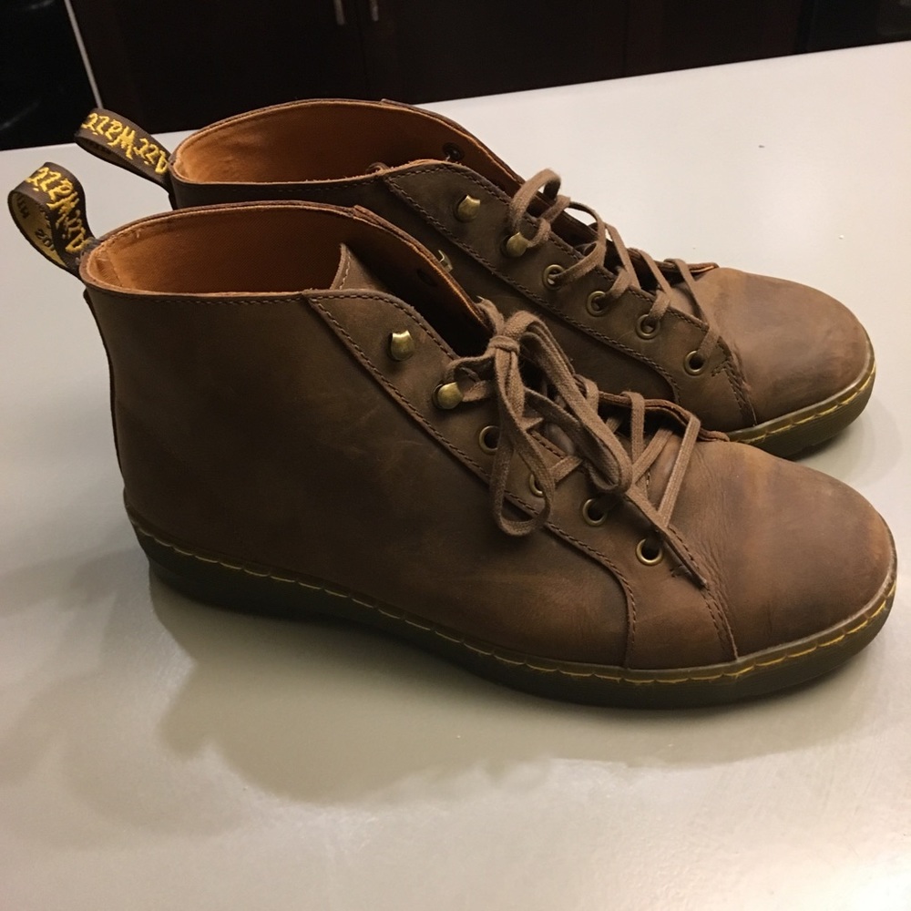 Men’s Brown Dr Martens Coburg